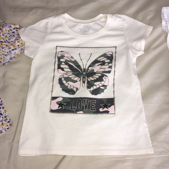 🍭BUNDLE OF 6 GIRLS TOPS AND GRAPHIC T’s Sz 4T - Picture 3 of 6